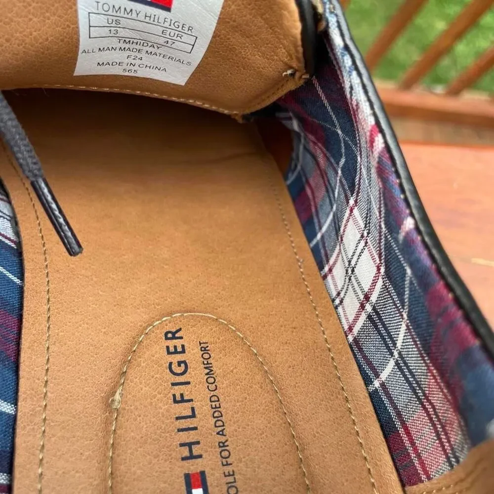 Tommy Hilfiger Men's 13 Black and Brown Oxfords Dress shoes